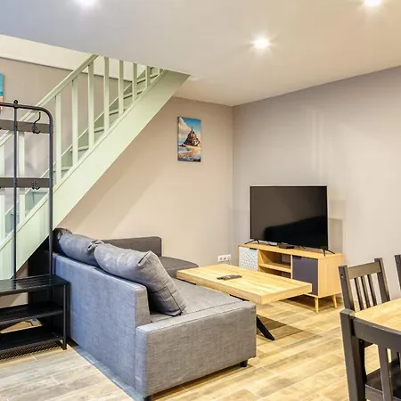 L'esprit Normand Chaleureux Fraichement Renove Proche Chu Apartment Rouen