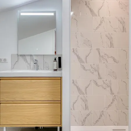 Apartment L'esprit Normand Chaleureux Fraichement Renove Proche Chu