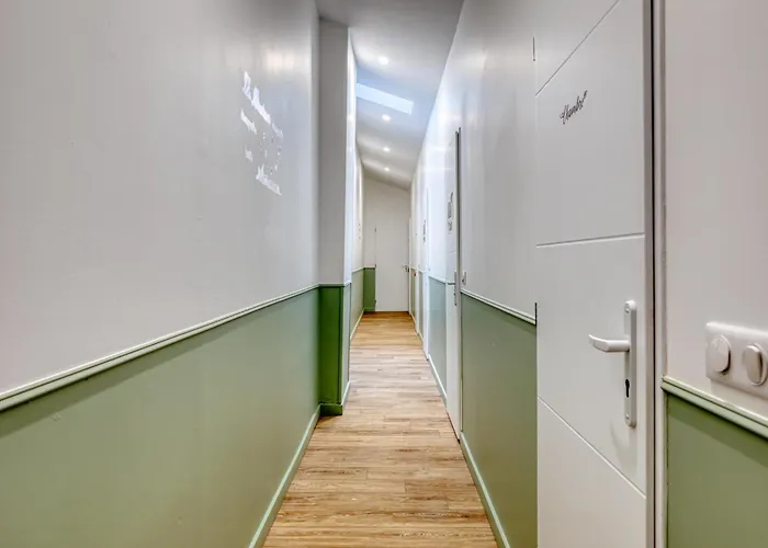 L'esprit Normand Chaleureux Fraichement Renove Proche Chu Rouen