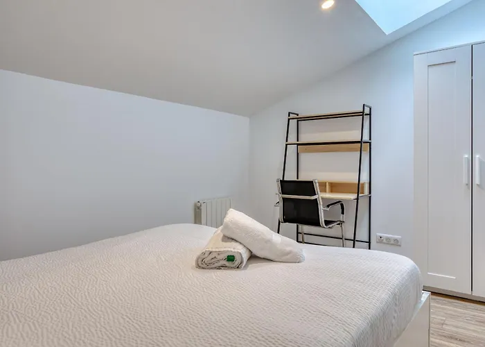 L'esprit Normand Chaleureux Fraichement Renove Proche Chu *